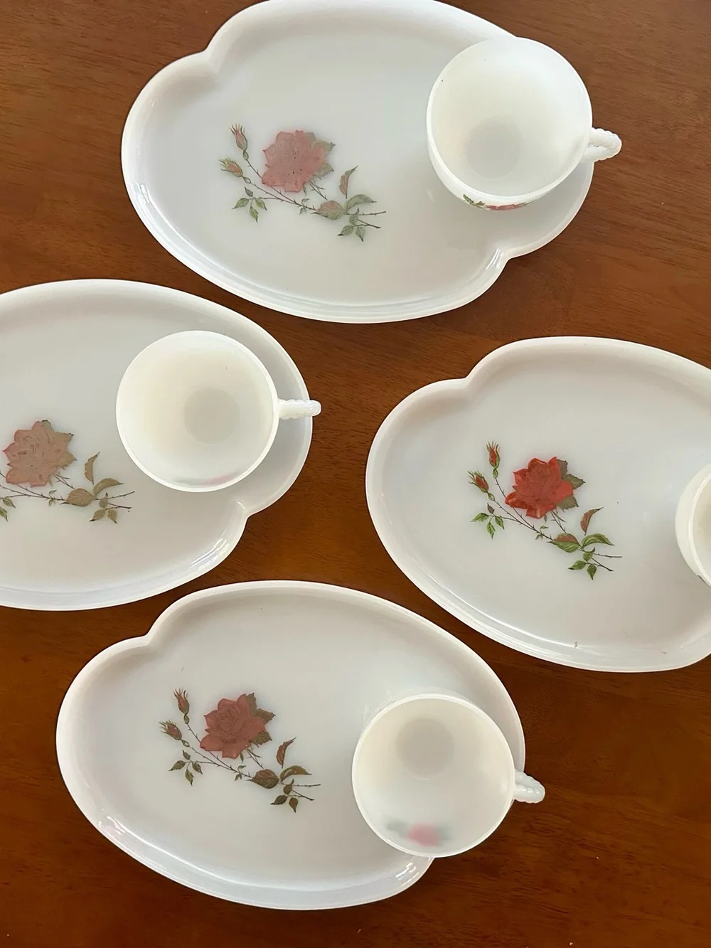 Vintage Federal Glass “Rosecrest” Milk Glass 8pc Snack Set Set